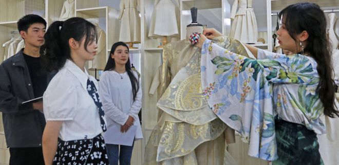江西服裝學院2023年藝術(shù)類校考招生 紡織品研發(fā)專業(yè)深度解析